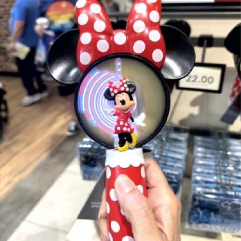 Minnie Mouse Polka Dot Light-Up Toy